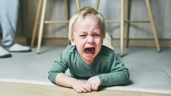 Este sencillo truco calmará a tu hijo cuando tenga una rabieta