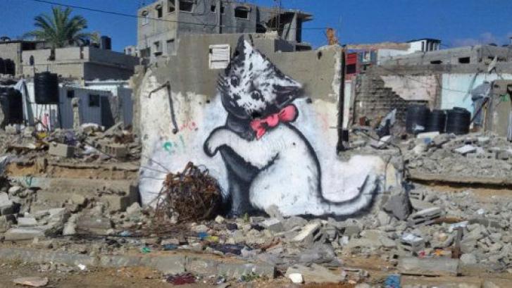 Banksy se infiltra en Gaza para apoyar a los palestinos que peor lo pasan