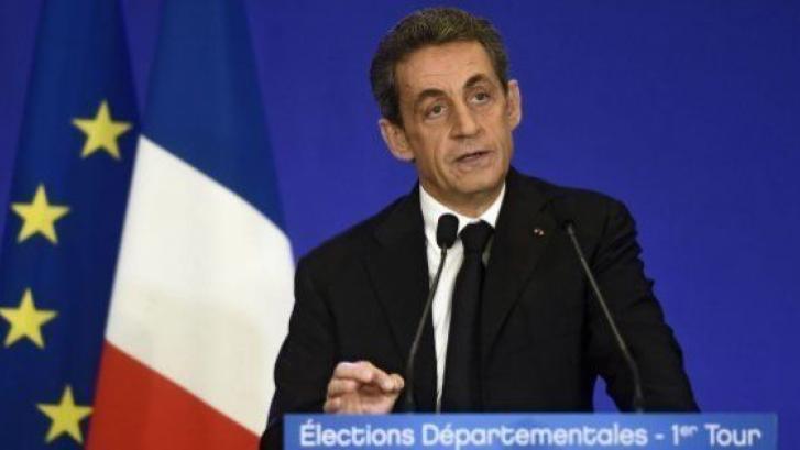 El partido de Sarkozy frena a la ultraderecha en las elecciones departamentales de Francia