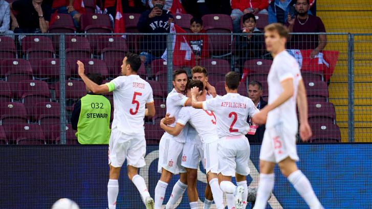 España gana por la mínima a Suiza y mantiene sus opciones en la Nations League