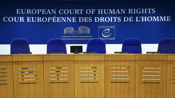El Tribunal de Estrasburgo frena la primera deportación de inmigrantes a Ruanda del Gobierno de Johnson