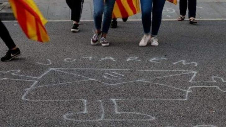 Educación ha recibido quejas en 24 escuelas catalanas por 