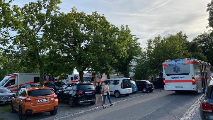 Al menos 25 heridos en Suiza por caminar sobre brasas durante un ritual en una fiesta