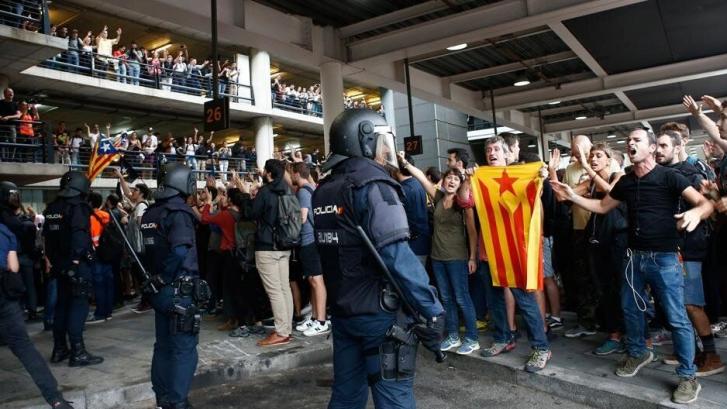 Tsunami Democràtic convoca una concentración ante el Camp Nou antes del Clásico entre el Barcelona y el Real Madrid