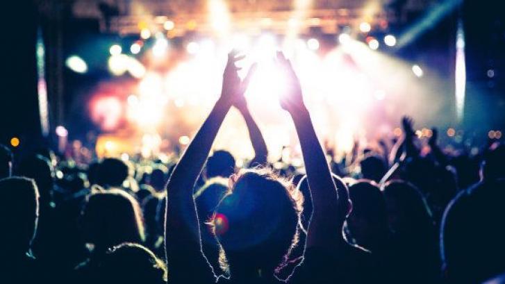Ir a conciertos puede hacerte vivir más