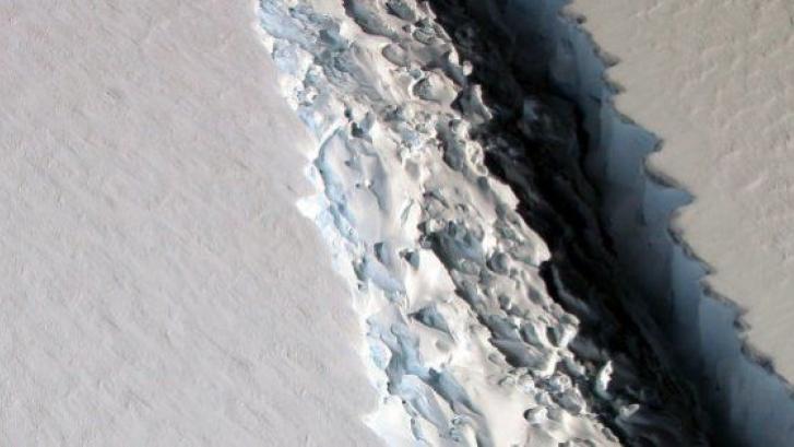 La Antártida se rompe, pero no es (sólo) por el cambio climático