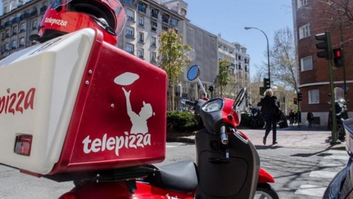 Sanidad accede al acuerdo de Madrid con Telepizza para dar menús a escolares
