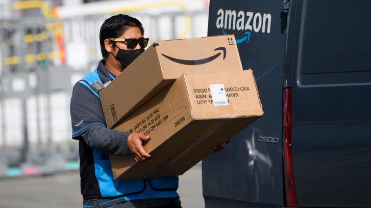 Amazon se quedó con más de 50 millones en propinas a sus repartidores