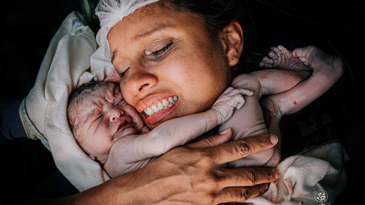 25 poderosas y realistas fotografías de partos