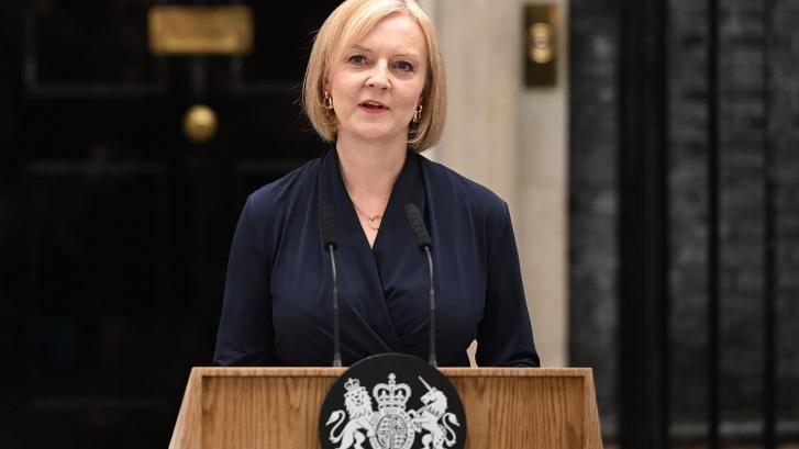 Truss promete bajar impuestos y atajar la crisis energética en su primer discurso