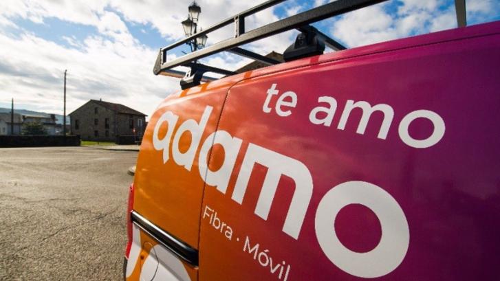 Adamo desafía a Telefónica, Orange y Vodafone en el Black Friday