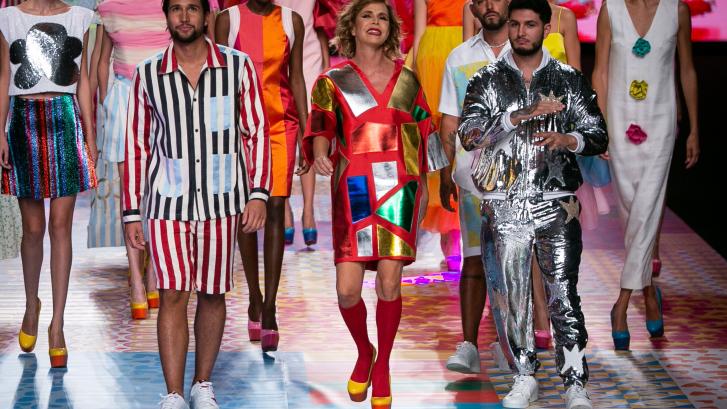 Cachondeo por lo que ha hecho Omar Montes mientras desfilaba en la Fashion Week Madrid