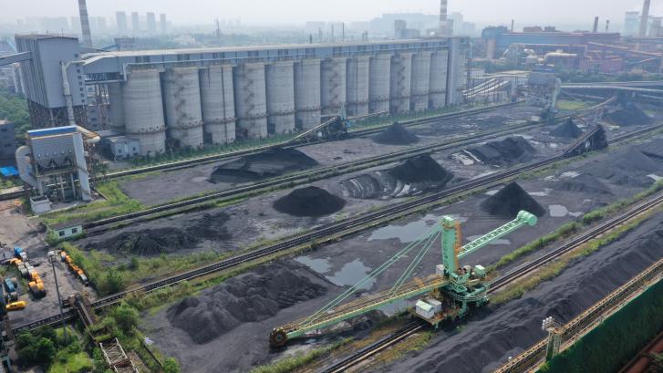 China dejará de construir plantas de carbón en el extranjero, un paso 