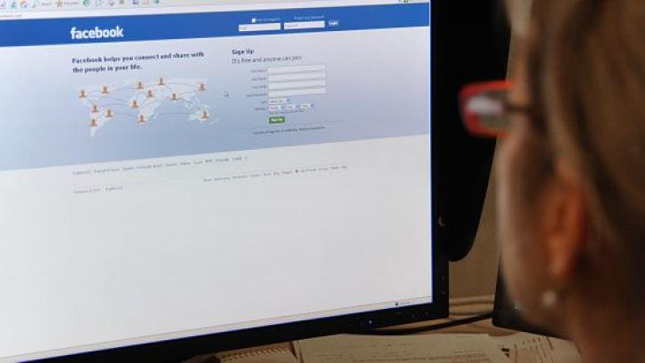 Protección de Datos multa a Facebook con 1,2 millones de euros