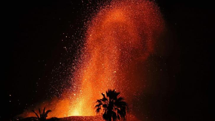 Un experto vulcanólogo se pronuncia sobre poner fecha al final de la erupción de La Palma
