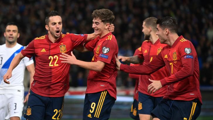 España gana a Grecia por 0-1 y da un paso de gigante en su camino al mundial