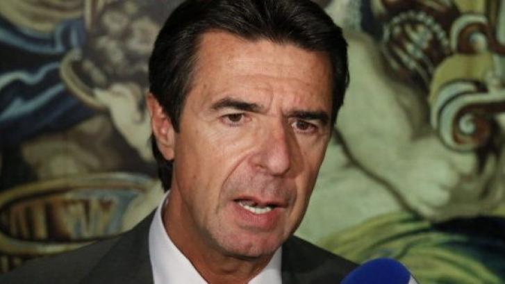 Soria anuncia que el Gobierno pedirá a Seat que devuelva las ayudas al vehículo eficiente