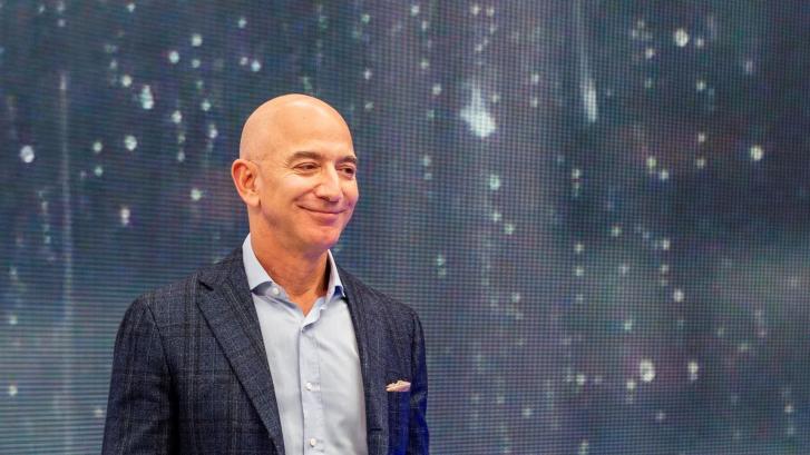 Las cuatro predicciones de película de Jeff Bezos sobre el futuro de la humanidad