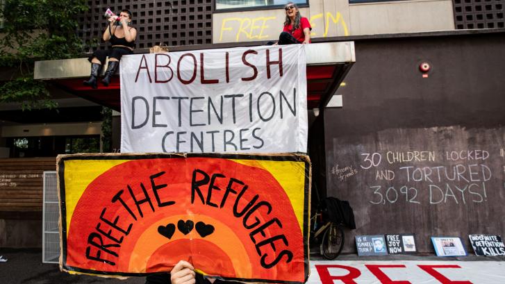 El hotel de pesadilla de Djokovic que los refugiados llevan sufriendo años en Australia