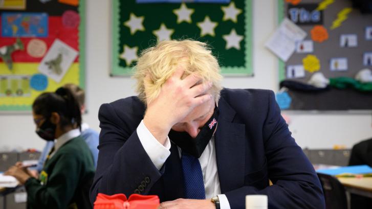 Boris Johnson participó en otra fiesta en pleno confinamiento