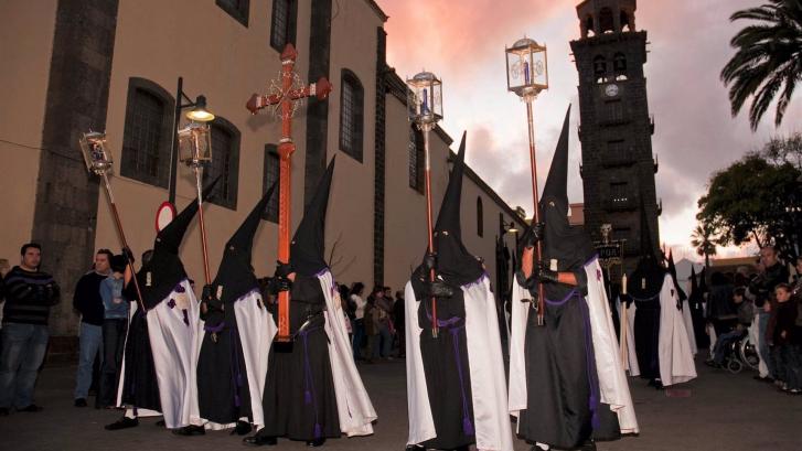 El Supremo avala la exclusión de mujeres de una hermandad católica