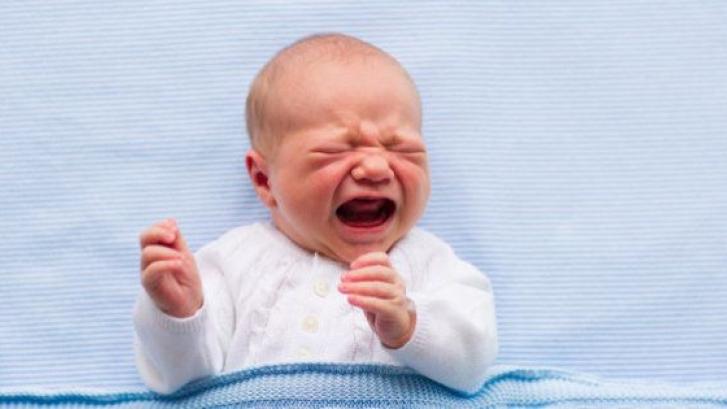 Qué le pasa a tu bebé cuando dejas que llore sin parar