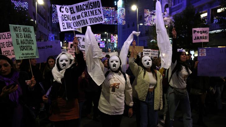 España lanza un grito por las mujeres en un 25-N reivindicativo y diverso