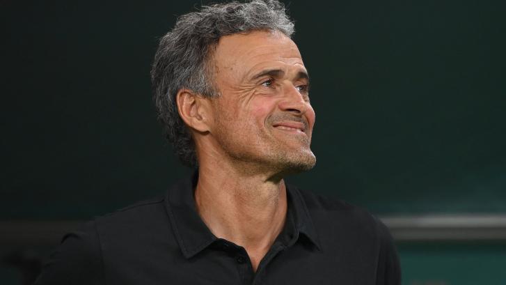 Luis Enrique publica un madrugador mensaje y arrasa al cantar este tema