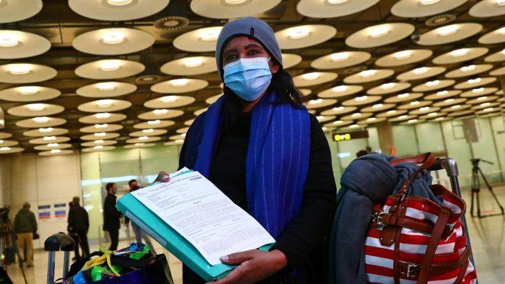 España exige desde hoy una PCR negativa a viajeros internacionales de hasta 65 países