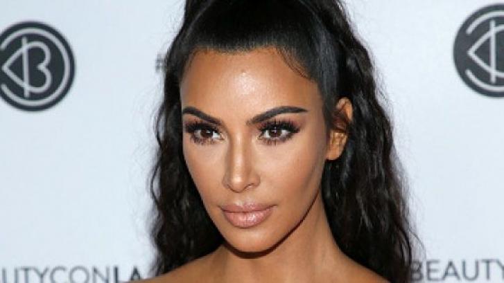 Kim Kardashian se ha implantado un collar bajo la piel y es realmente asqueroso