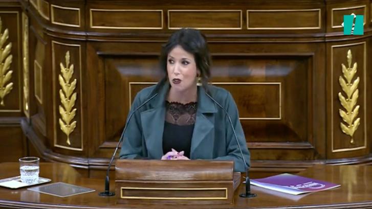 Sin subir el tono ni un decibelio, un diputado de UP dice a qué ha venido Feijóo a la política