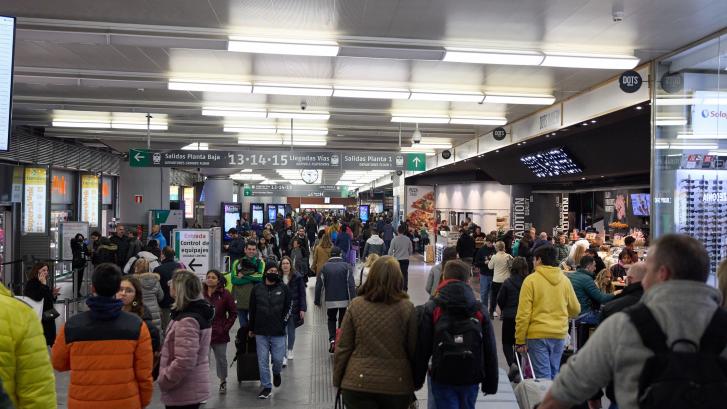 Un incidente al sur de Madrid provoca retrasos a una decena de trenes y deja 2.000 pasajeros afectados