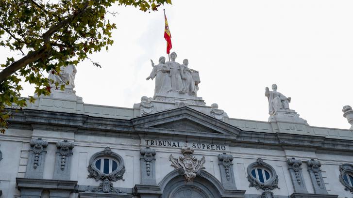 El Supremo rebaja penas a tres exdirigentes del PNV en el 'caso De Miguel', pero irán a prisión