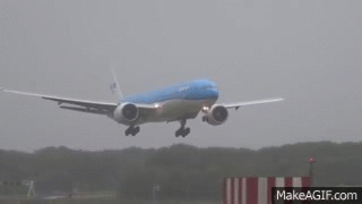 Este sobrecogedor aterrizaje de un Boeing 777 se hace viral