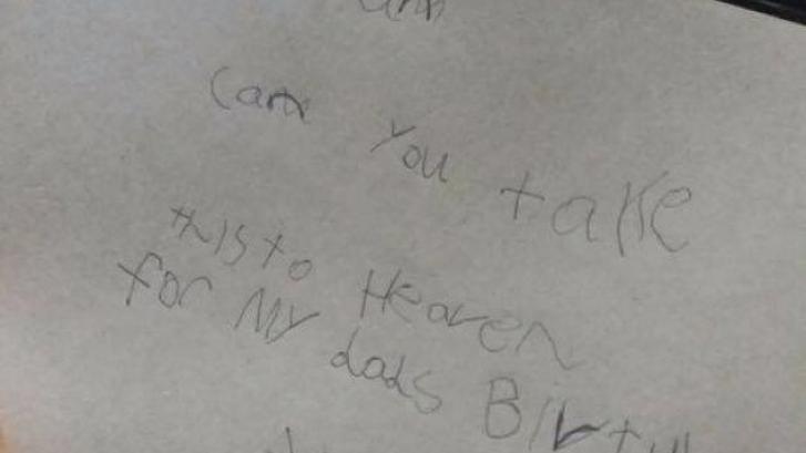 La respuesta de Correos a un niño que le escribió una carta a su padre en el cielo que te romperá el corazón