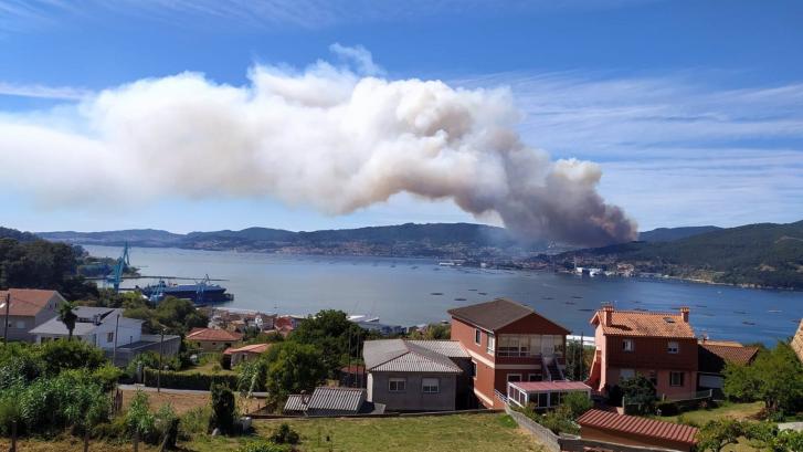 Galicia vuelve a arder, con dos focos activos en Pontevedra