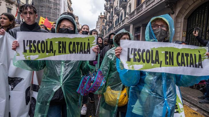 La Generalitat anuncia que ningún aula de Cataluña aplicará el 25% de castellano este curso