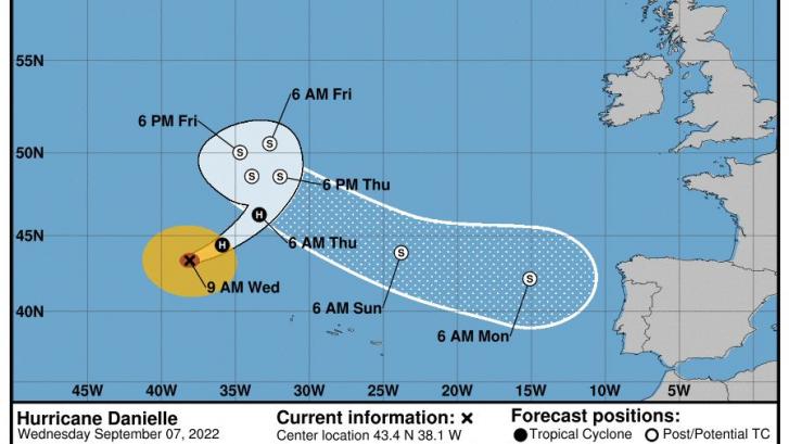 La AEMET admite que el huracán Danielle se acerca a España y anticipa qué pasará en unos días