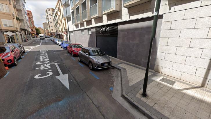 Lo que se ve en Google Maps en esta calle de Zaragoza es cumbre: se han pasado el juego