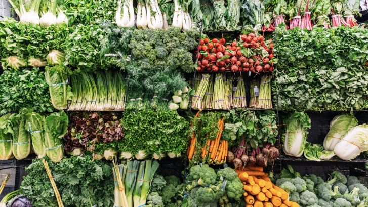 ¿Debemos comer más alimentos de origen vegetal? Sí, pero no vale cualquiera