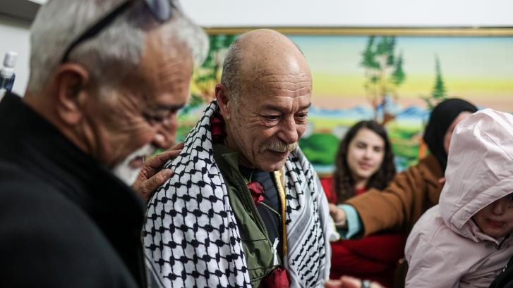 Israel libera a Maher Younis, el preso palestino que más tiempo ha pasado en prisión