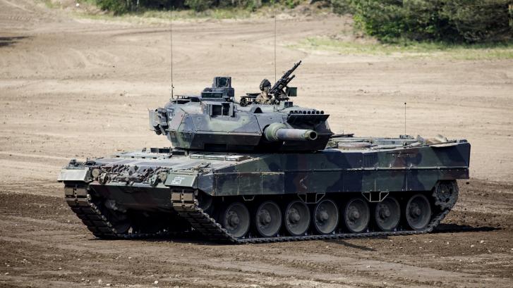 Alemania vendió casi gratis decenas de tanques Leopard 2 a Chile en 2009