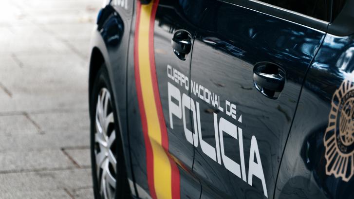 Se entrega el policía atrincherado que amenazaba con explotar un cortijo en Granada