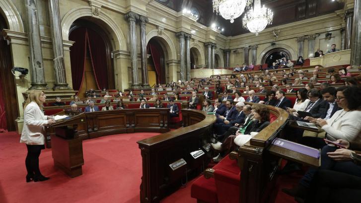 El Parlamento de Cataluña da luz verde a los presupuestos con una mayoría no independentista