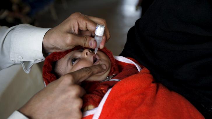 España prepara un plan ante la posible detección de polio en aguas residuales