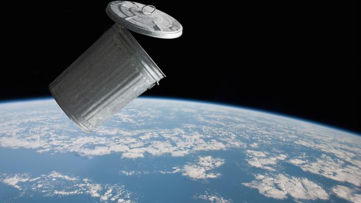 La curiosa forma de ‘sacar’ la basura de los astronautas en el espacio