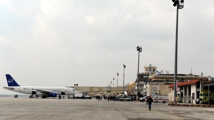 El aeropuerto de Alepo, fuera de servicio por un presunto ataque de Israel sobre Siria