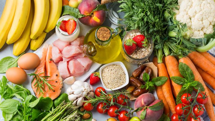 Las dos dietas que pueden reducir los signos de la enfermedad de Alzheimer
