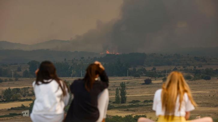 Una situación crítica deja paso a un mejor pronóstico en el incendio de Castellón