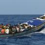 Al menos 20 migrantes muertos y varios desaparecidos en naufragio frente a Lampedusa